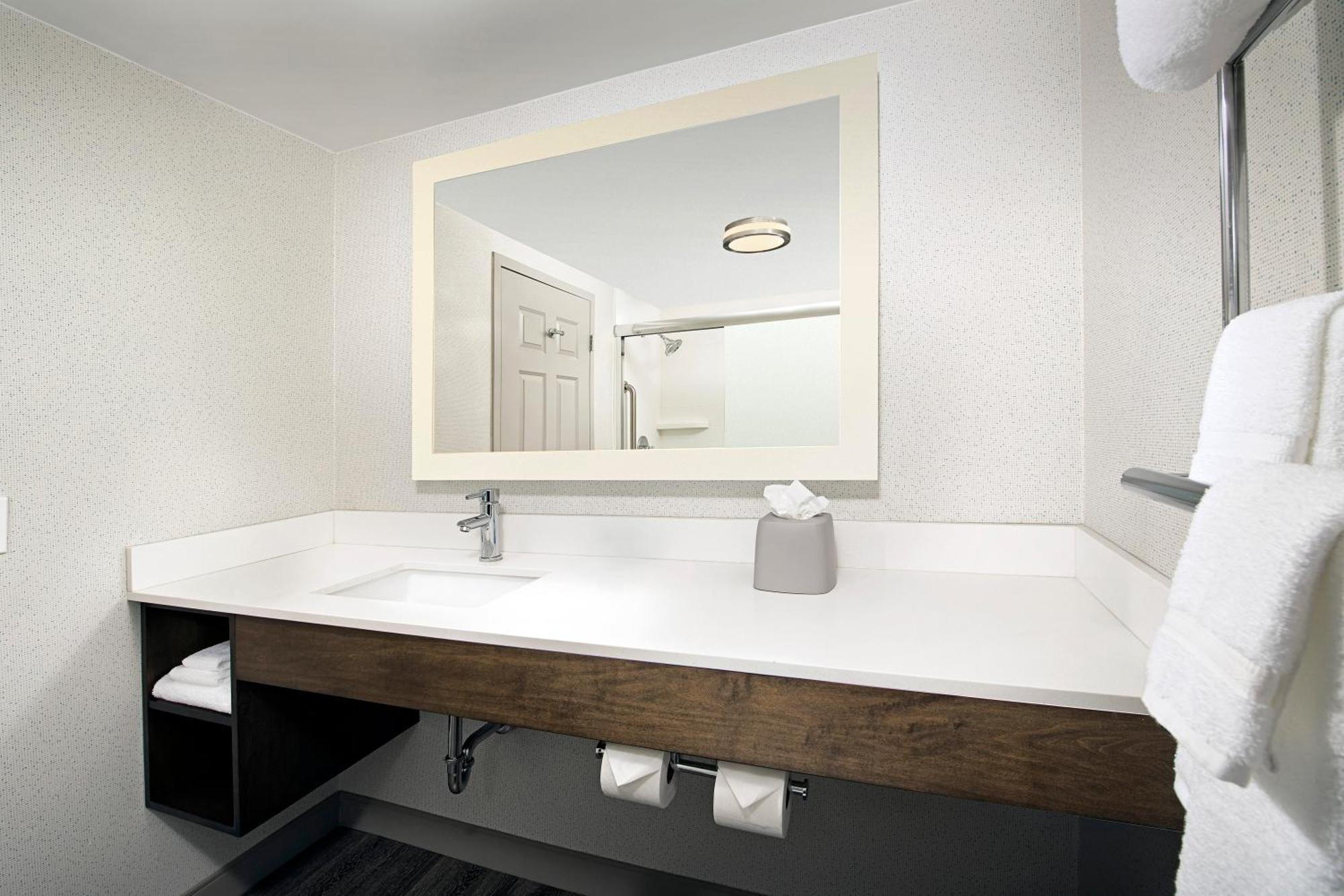 Holiday Inn Express & Suites Baltimore - BWI Airport North By Ihg Лінтікум Екстер'єр фото